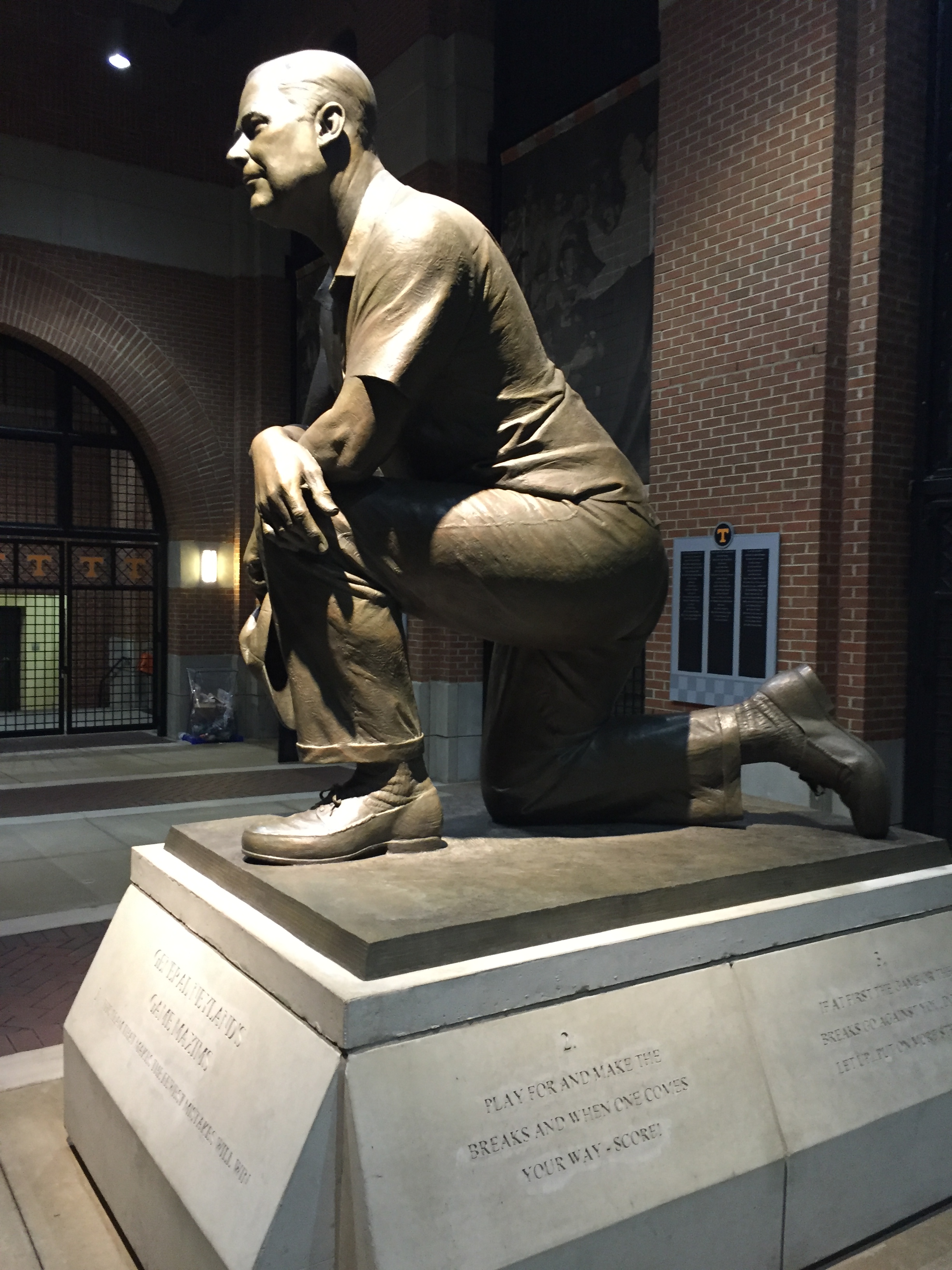 Mike Shell Capital Neyland Stadiium Statue